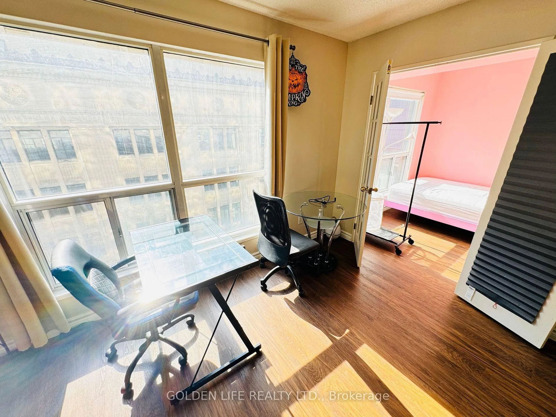 Photo 9 of Unit 1010, 7 Carlton Street, Toronto, Church-Yonge Corridor — HOMEH