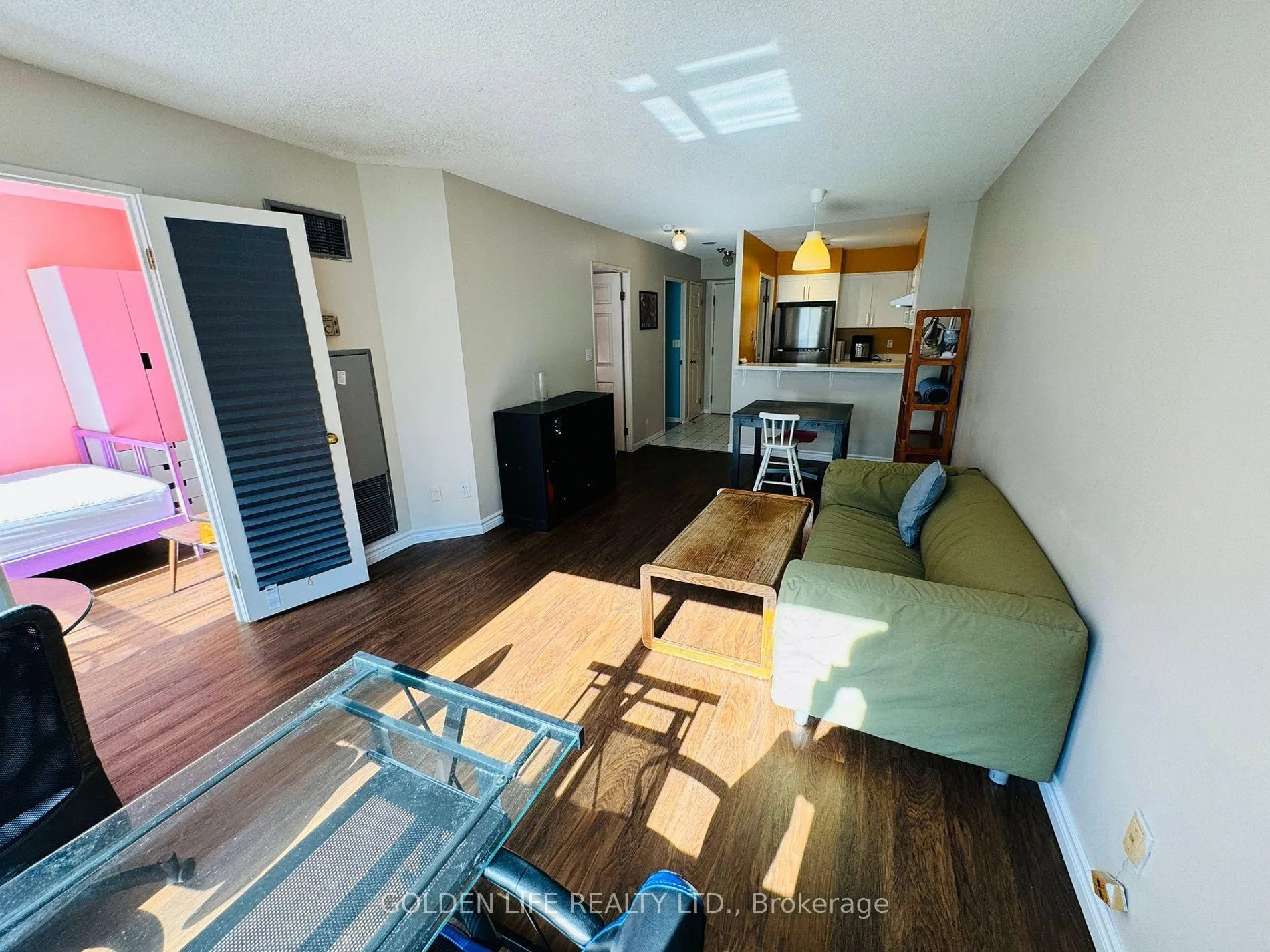Photo 11 of Unit 1010, 7 Carlton Street, Toronto, Church-Yonge Corridor — HOMEH