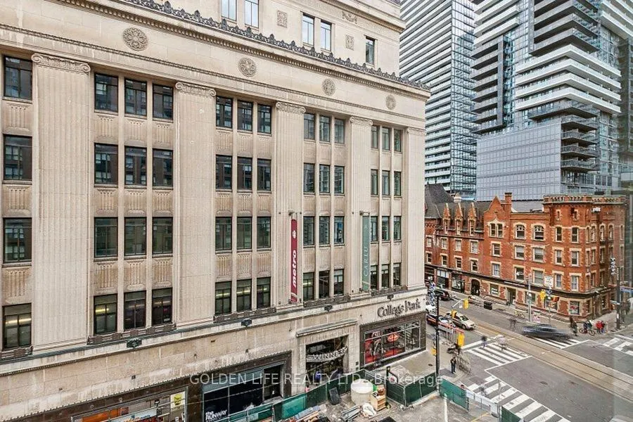 Photo 13 of Unit 1010, 7 Carlton Street, Toronto, Church-Yonge Corridor — HOMEH