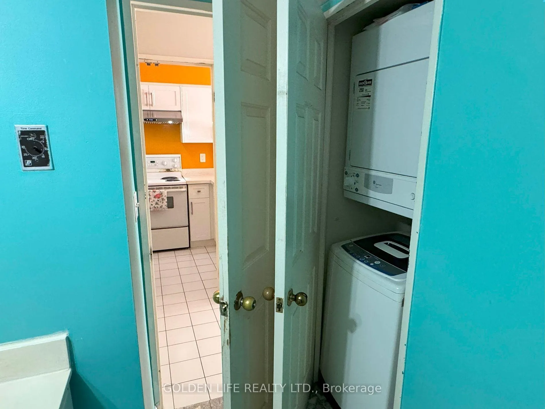 Photo 16 of Unit 1010, 7 Carlton Street, Toronto, Church-Yonge Corridor — HOMEH