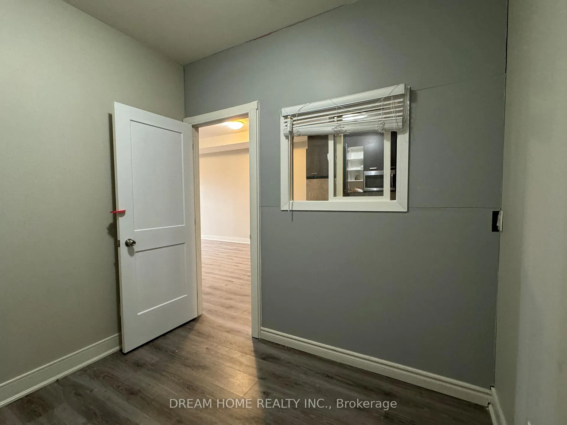 Photo 4 of Unit 706, 150 Main st Street W, Hamilton, Central — HOMEH