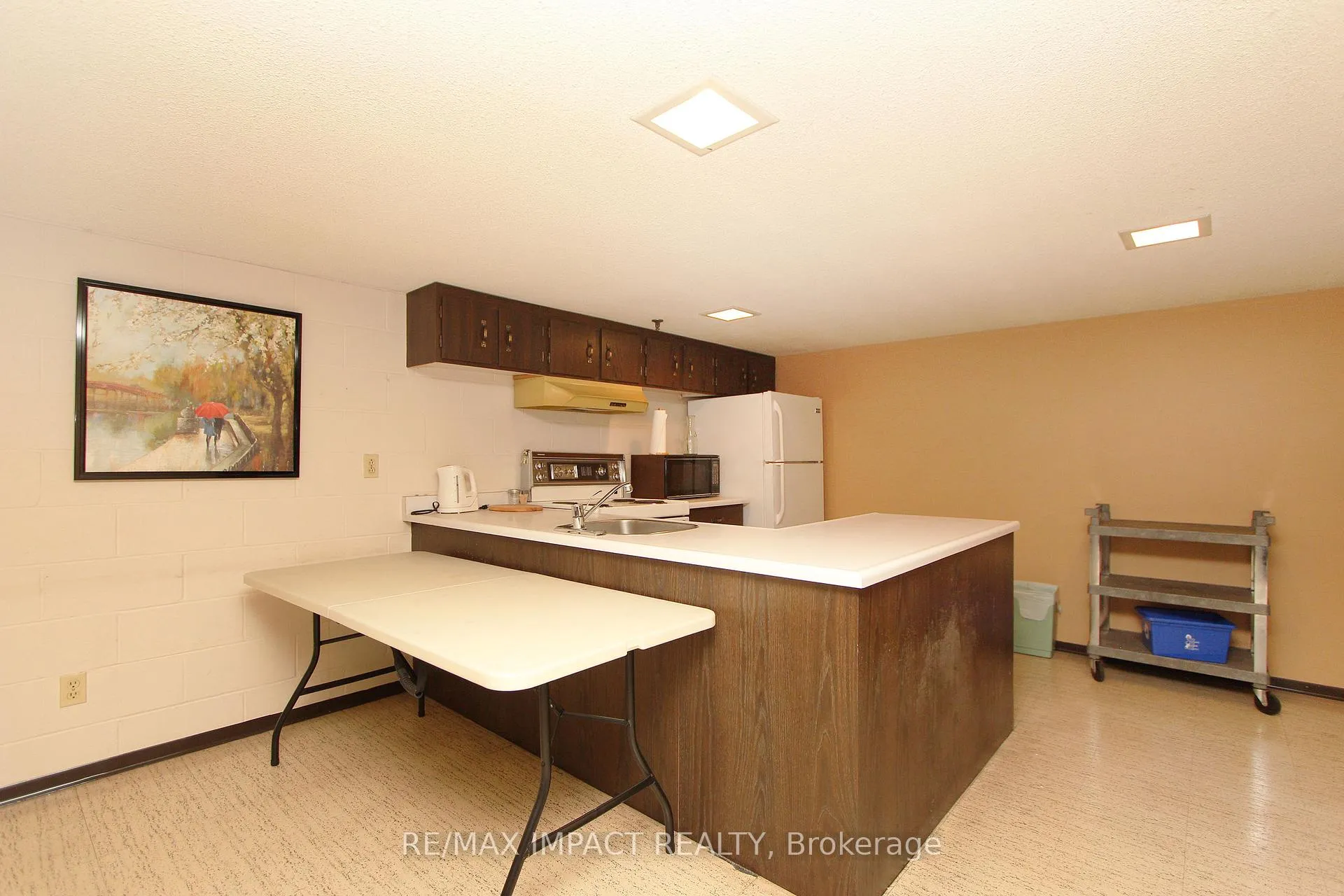 Photo 28 of Unit 409, 337 Simcoe Street N, Oshawa, O'Neill — HOMEH