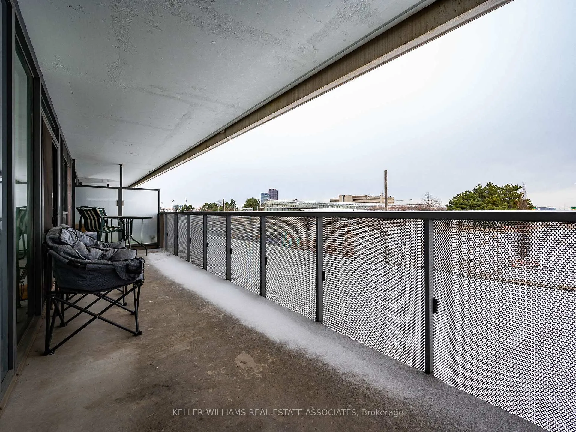 Photo 27 of Unit 413, 120 Varna Drive, Toronto, Englemount-Lawrence — HOMEH