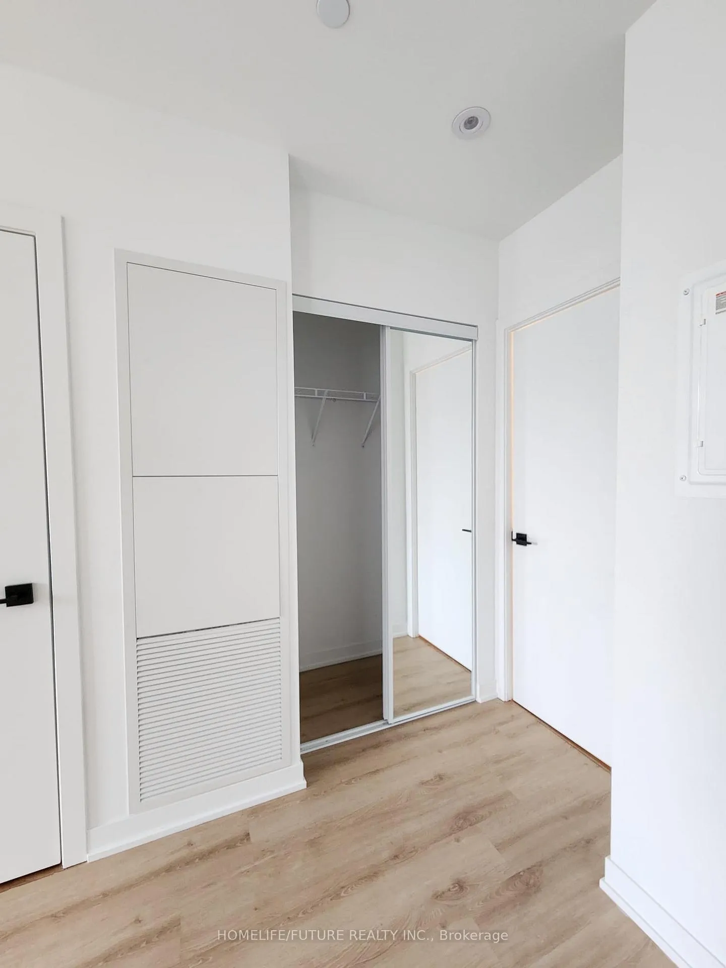 Photo 6 of Unit 1503, 319 Jarvis Street, Toronto, Moss Park — HOMEH
