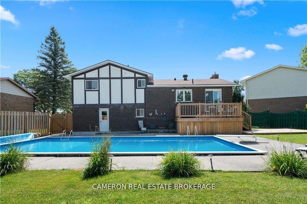 Photo 4 of 601 Kirkwood Street, Cornwall — HOMEH