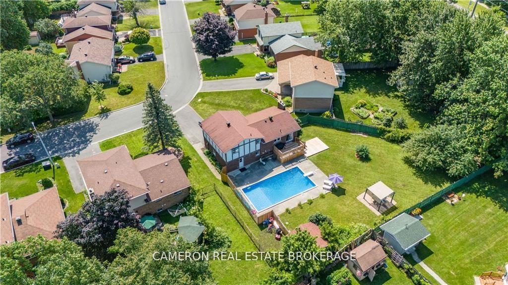 Photo 11 of 601 Kirkwood Street, Cornwall — HOMEH