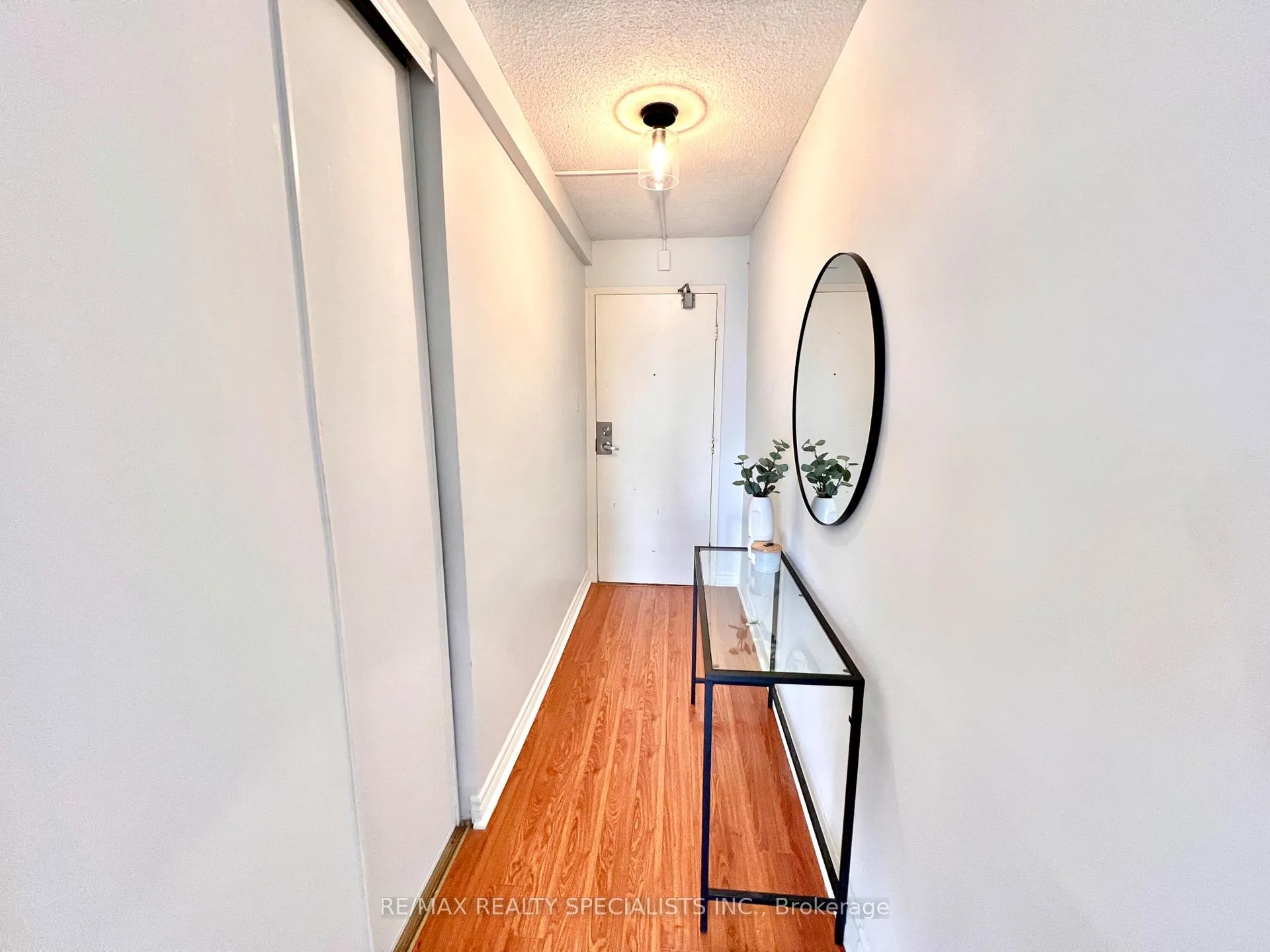 Photo 2 of Unit 604, 64 Benton Street, Kitchener — HOMEH