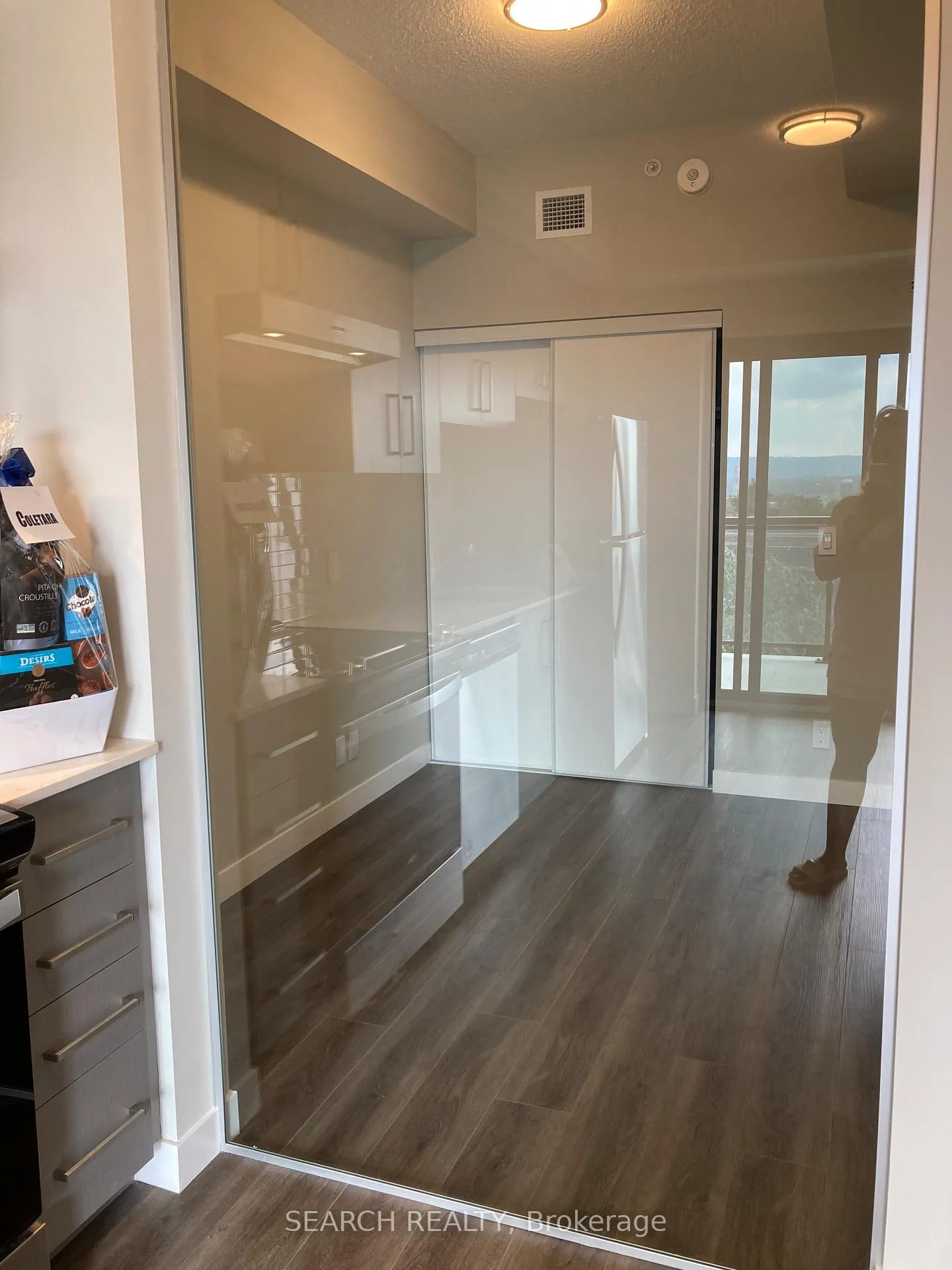 Photo 10 of Unit 806, 15 Queen Street, Hamilton, Central — HOMEH