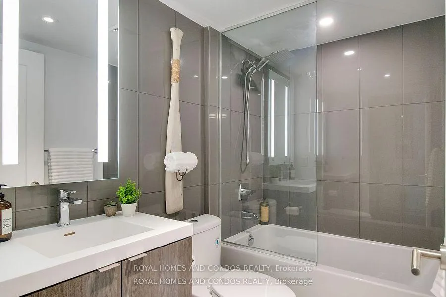 Photo 16 of Unit 620, 585 Bloor Street E, Toronto, North St. James Town — HOMEH