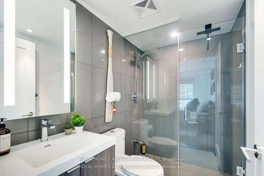 Photo 23 of Unit 620, 585 Bloor Street E, Toronto, North St. James Town — HOMEH