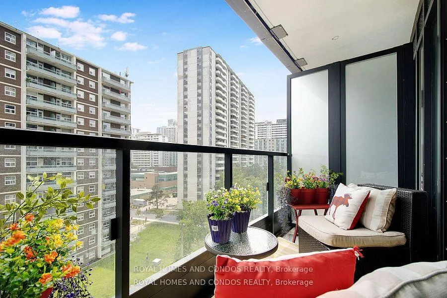 Photo 24 of Unit 620, 585 Bloor Street E, Toronto, North St. James Town — HOMEH
