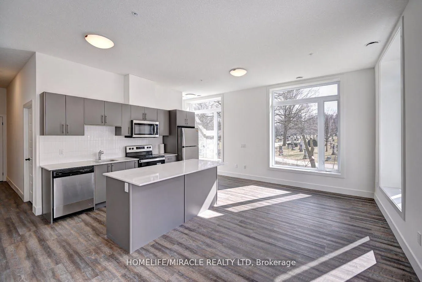 Photo 7 of 107 Rogers Street, Waterloo, Downtown Waterloo — HOMEH