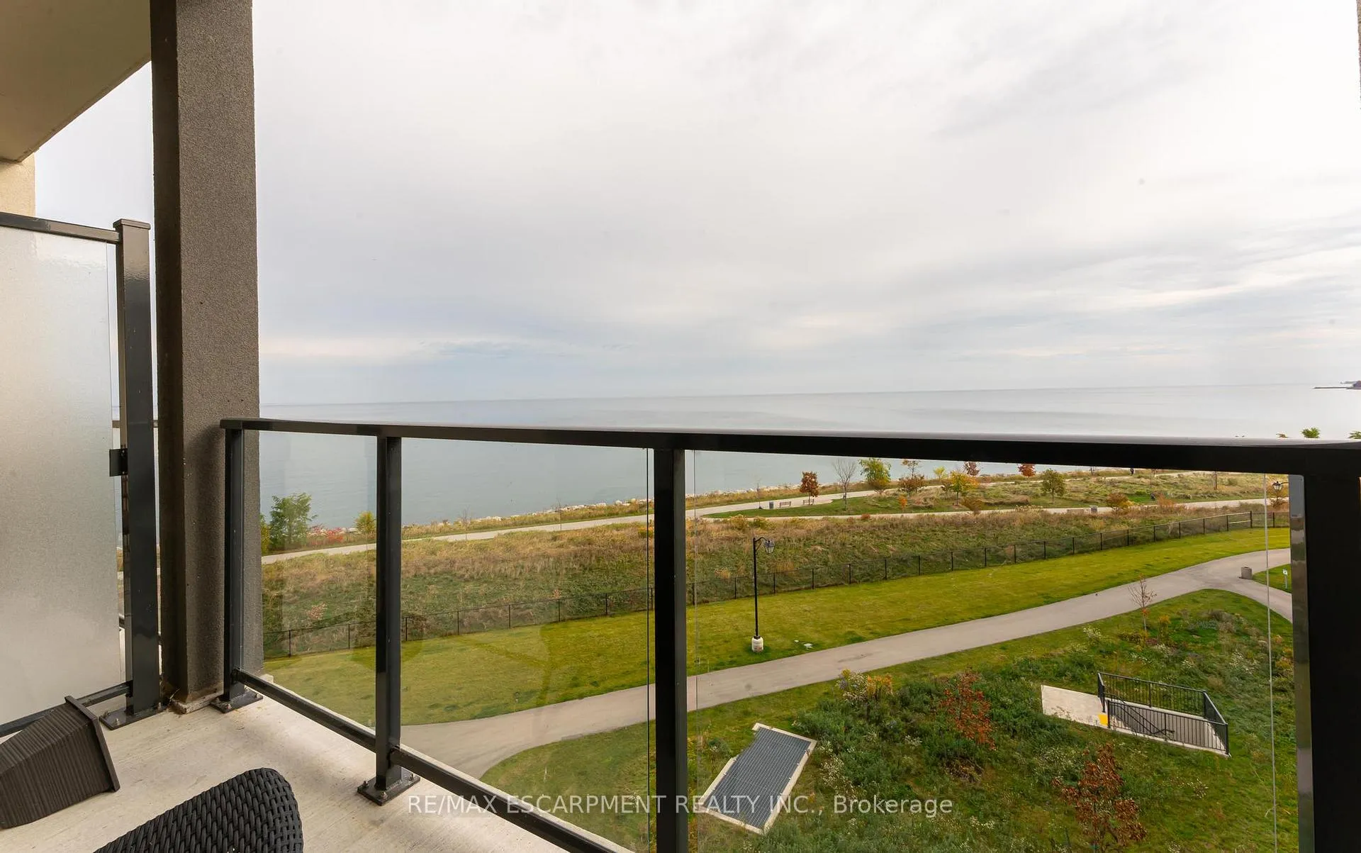 Photo 11 of Unit 537, 101 Shoreview Place, Hamilton, Stoney Creek — HOMEH