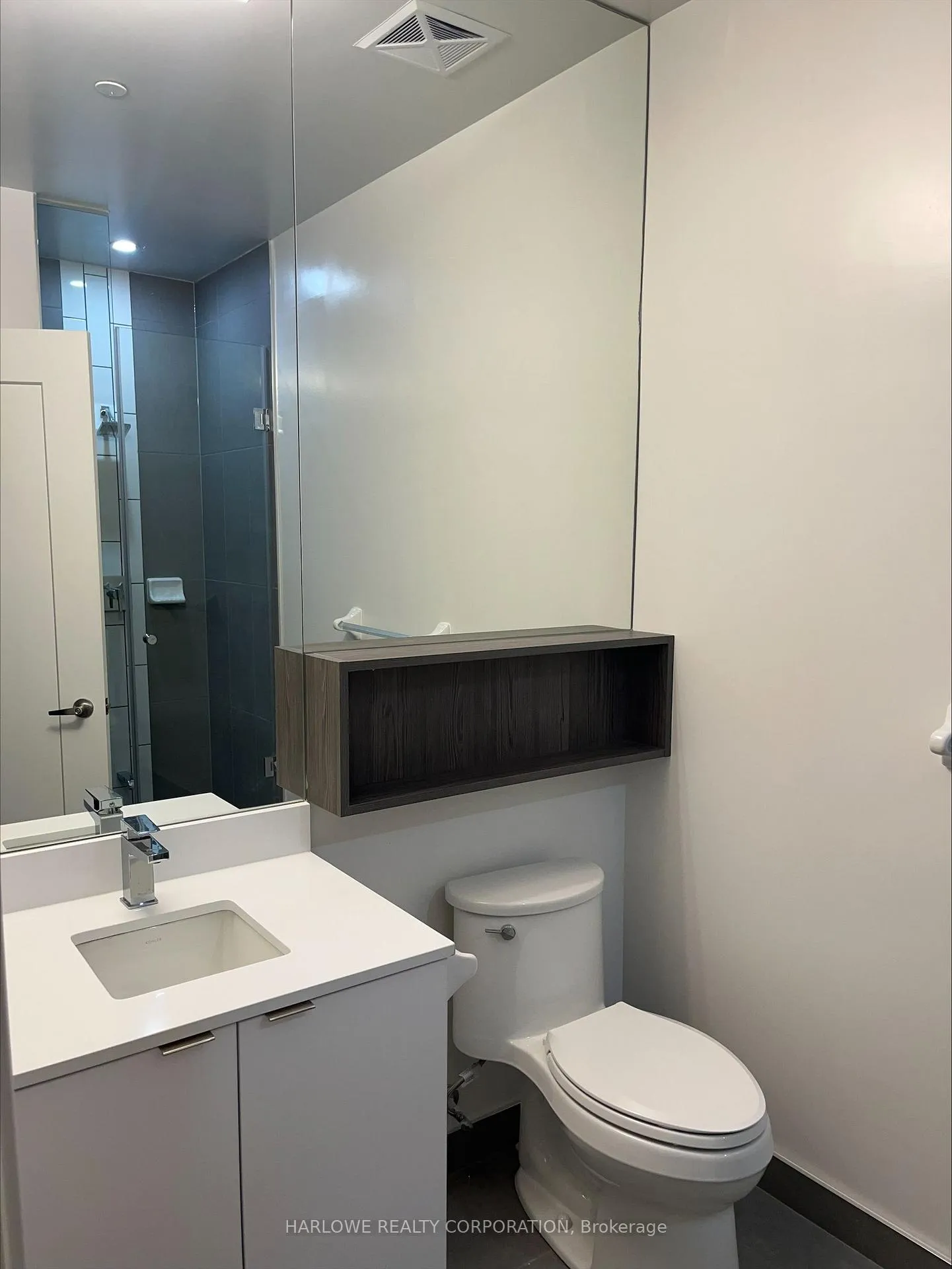 Photo 5 of Unit 208 SE, 60 Princess Street SE, Toronto, Waterfront Communities — HOMEH