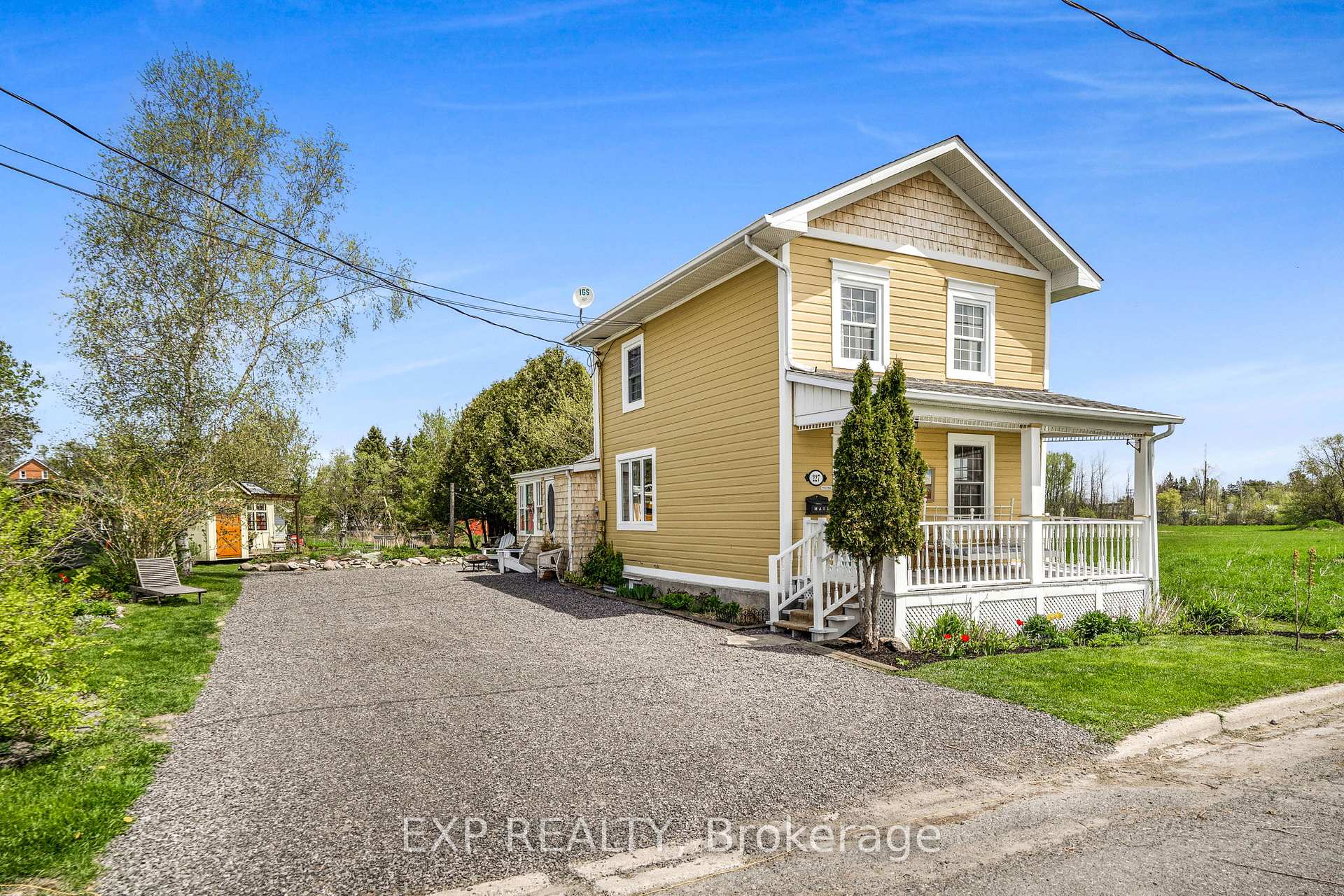 Photo 2 of 227 Mill Street, Champlain, Vankleek Hill — HOMEH