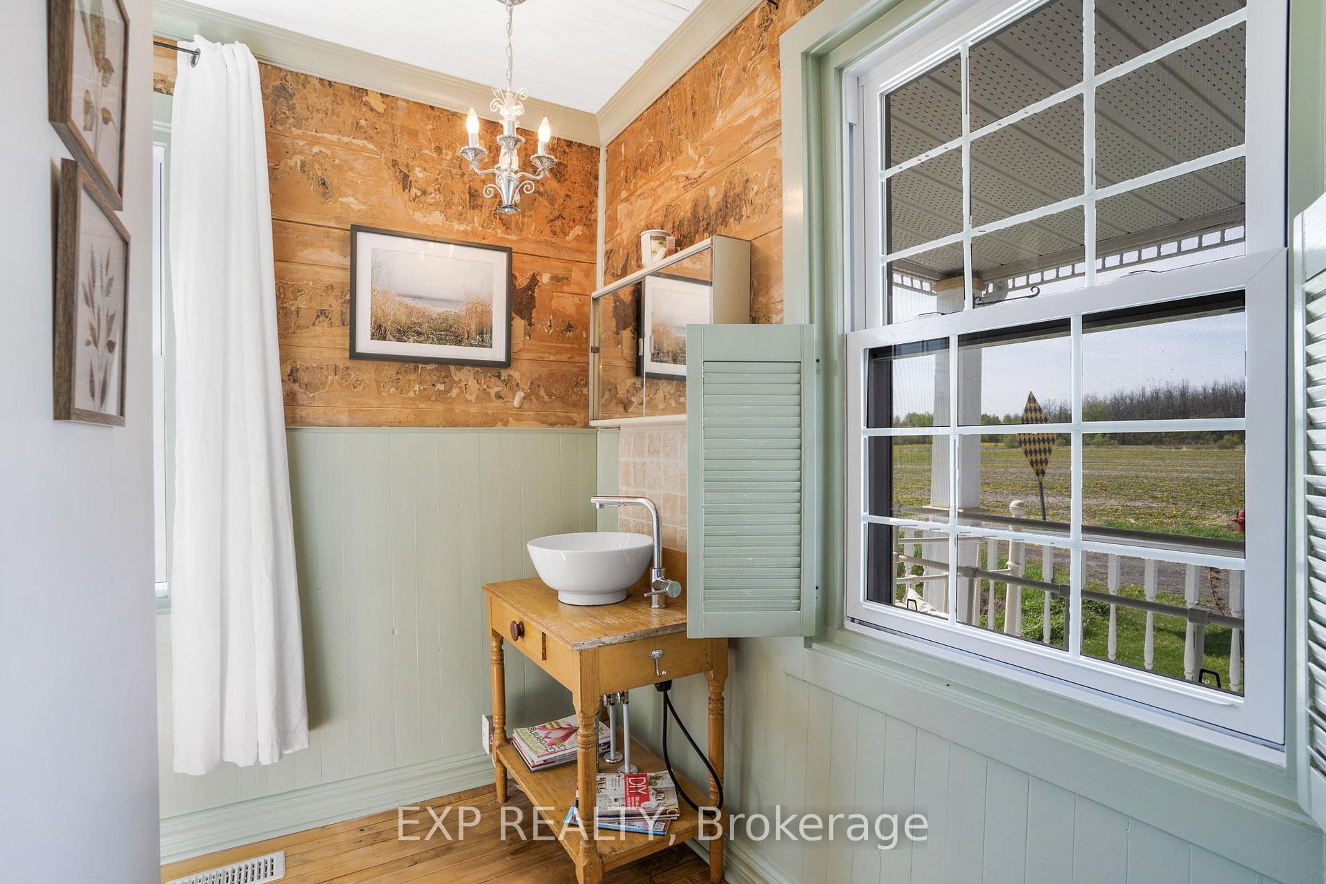 Photo 8 of 227 Mill Street, Champlain, Vankleek Hill — HOMEH
