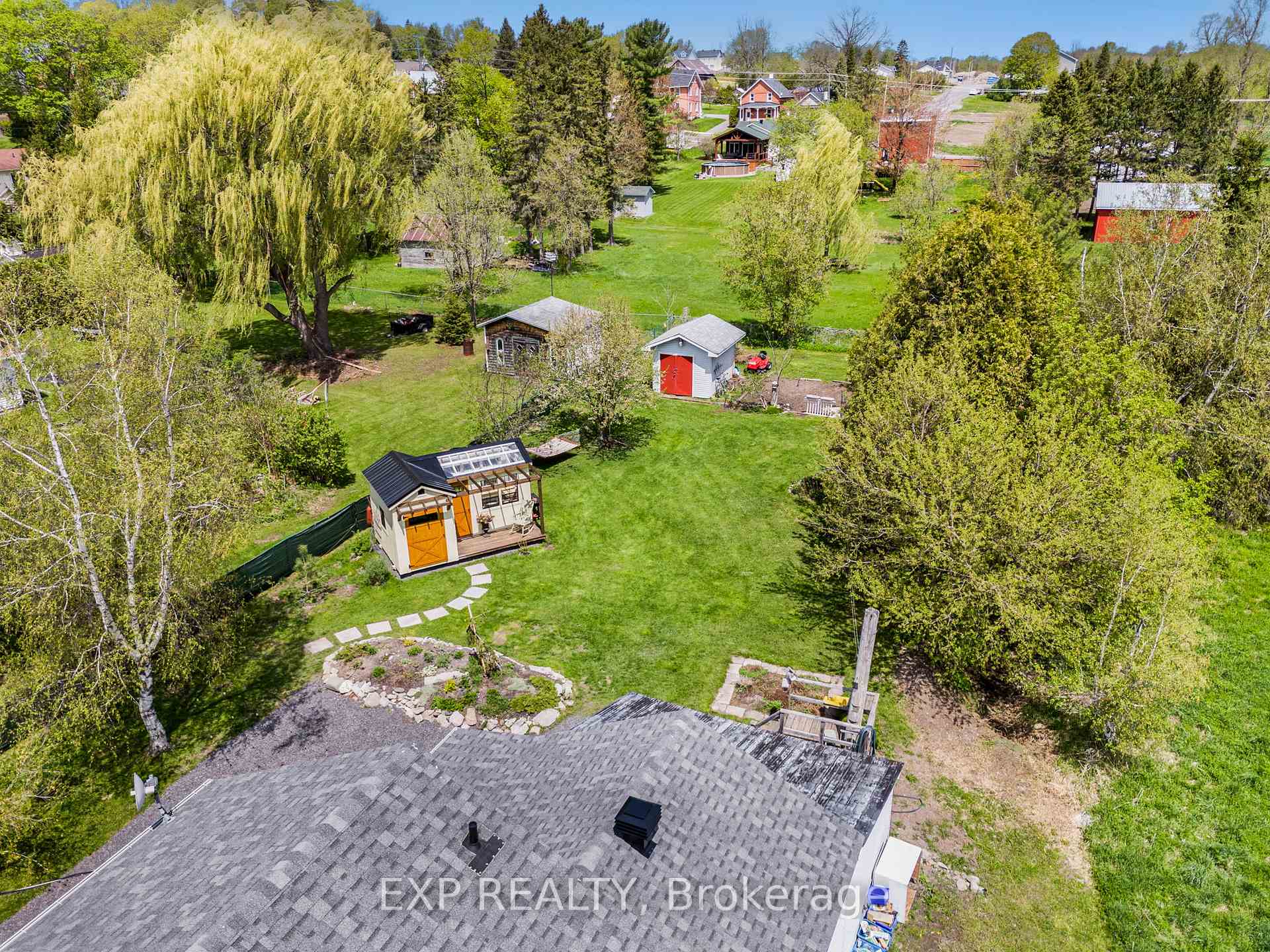 Photo 33 of 227 Mill Street, Champlain, Vankleek Hill — HOMEH