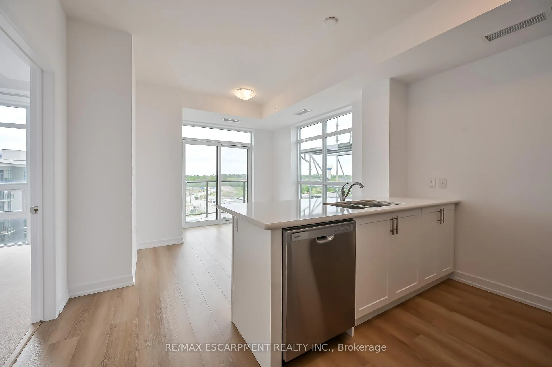 Photo 1 of Unit 611, 470 Dundas Street E, Hamilton, Waterdown — HOMEH