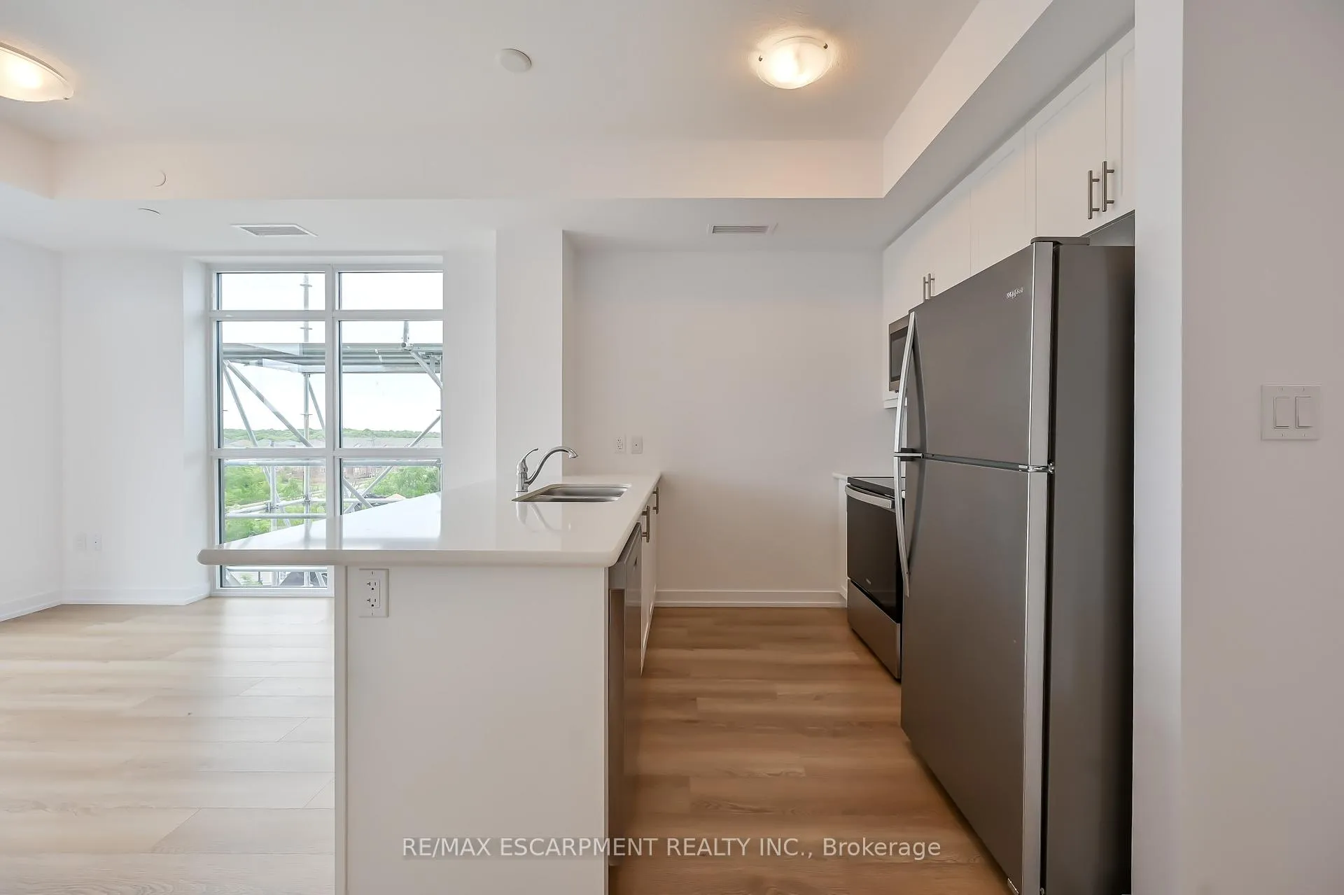 Photo 6 of Unit 611, 470 Dundas Street E, Hamilton, Waterdown — HOMEH