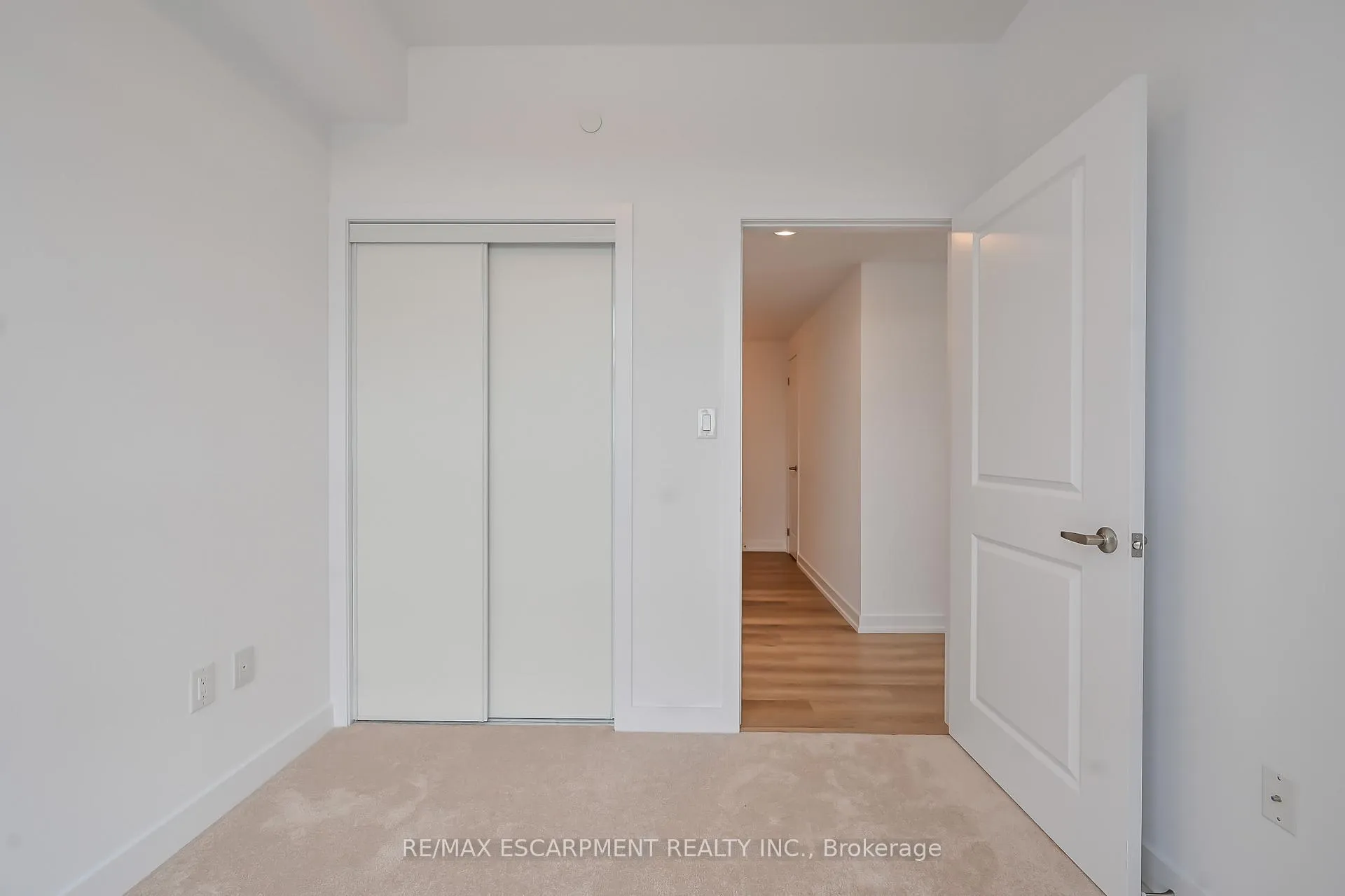 Photo 15 of Unit 611, 470 Dundas Street E, Hamilton, Waterdown — HOMEH