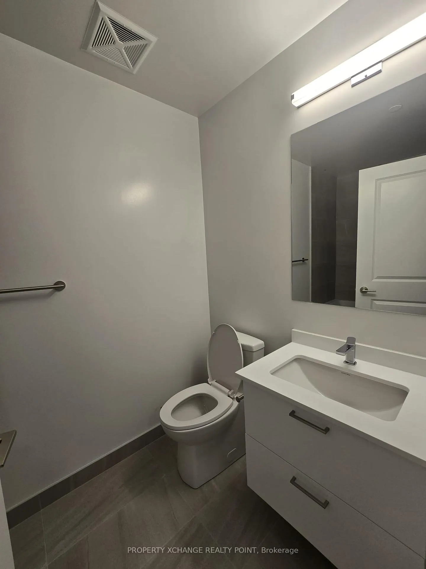 Photo 9 of Unit 1604, 50 Upper Mall Way, Vaughan, Brownridge — HOMEH