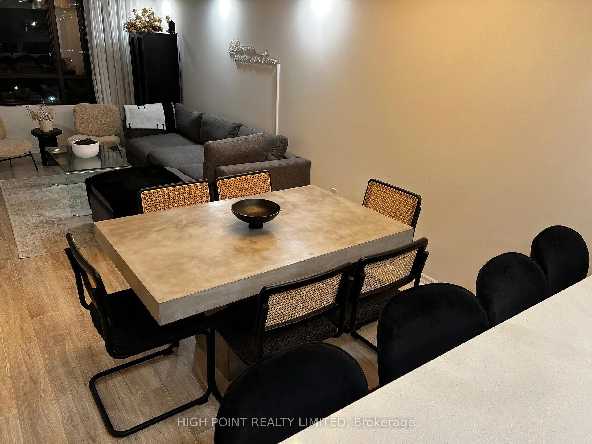 Photo 3 of Unit 906, 117 Gerrard Street E, Toronto, Church-Yonge Corridor — HOMEH