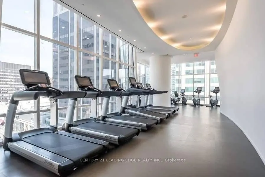Photo 10 of Unit 416, 1 Bloor Street E, Toronto, Church-Yonge Corridor — HOMEH