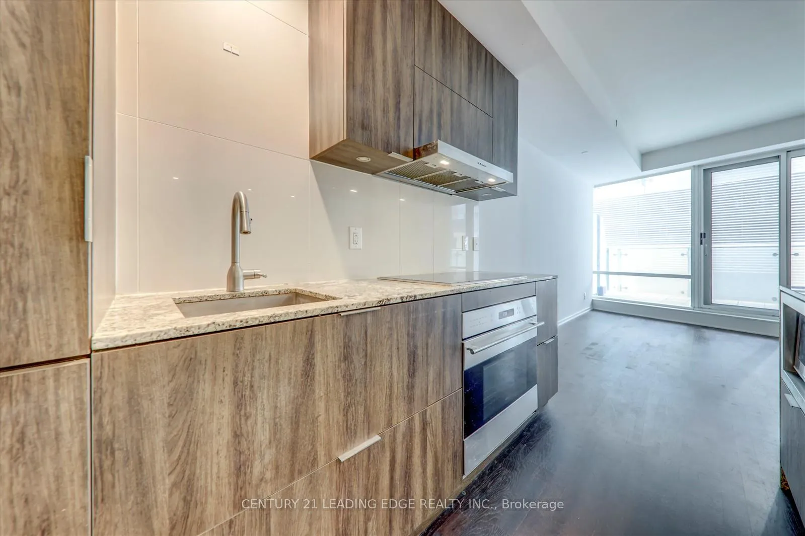Photo 17 of Unit 416, 1 Bloor Street E, Toronto, Church-Yonge Corridor — HOMEH