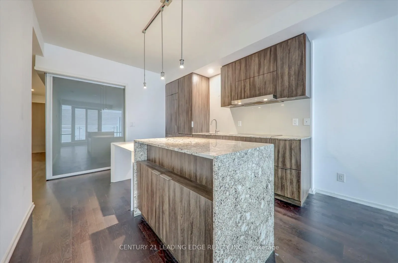 Photo 18 of Unit 416, 1 Bloor Street E, Toronto, Church-Yonge Corridor — HOMEH