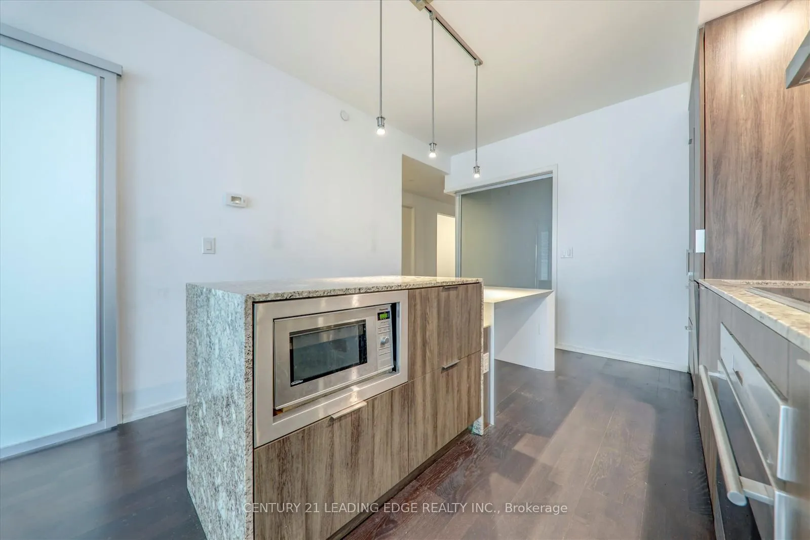 Photo 20 of Unit 416, 1 Bloor Street E, Toronto, Church-Yonge Corridor — HOMEH