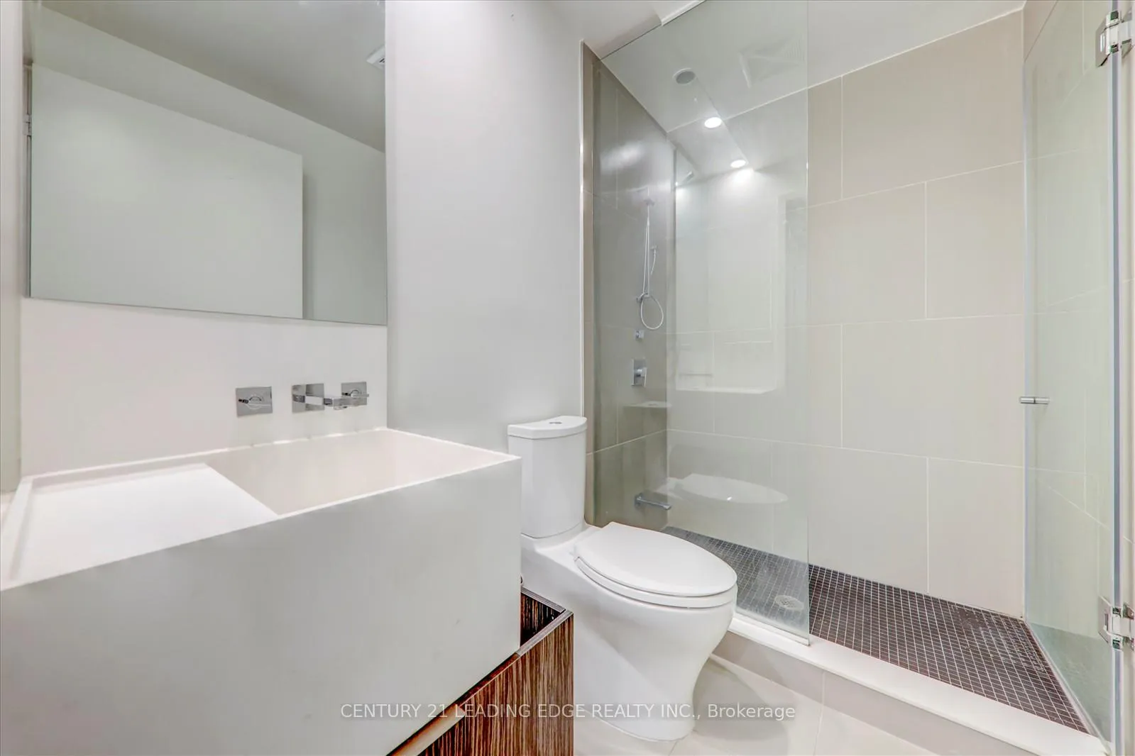 Photo 29 of Unit 416, 1 Bloor Street E, Toronto, Church-Yonge Corridor — HOMEH