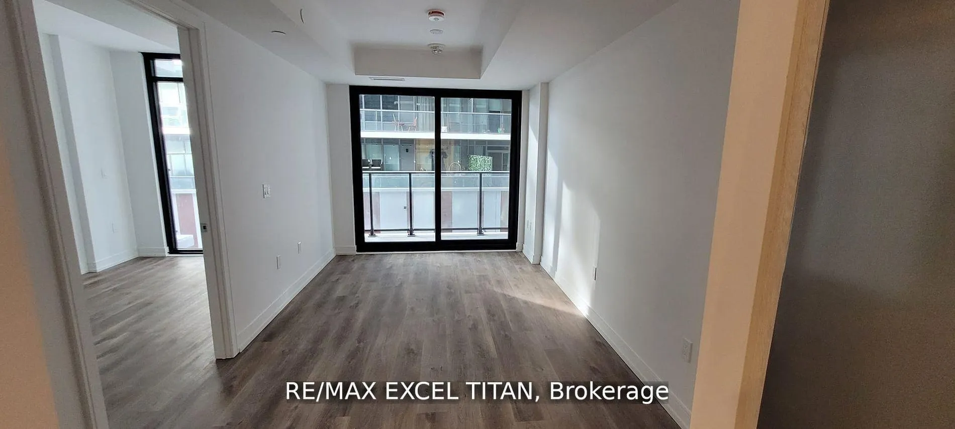 Photo 7 of Unit #417, 1 Jarvis Street, Hamilton, Beasley — HOMEH
