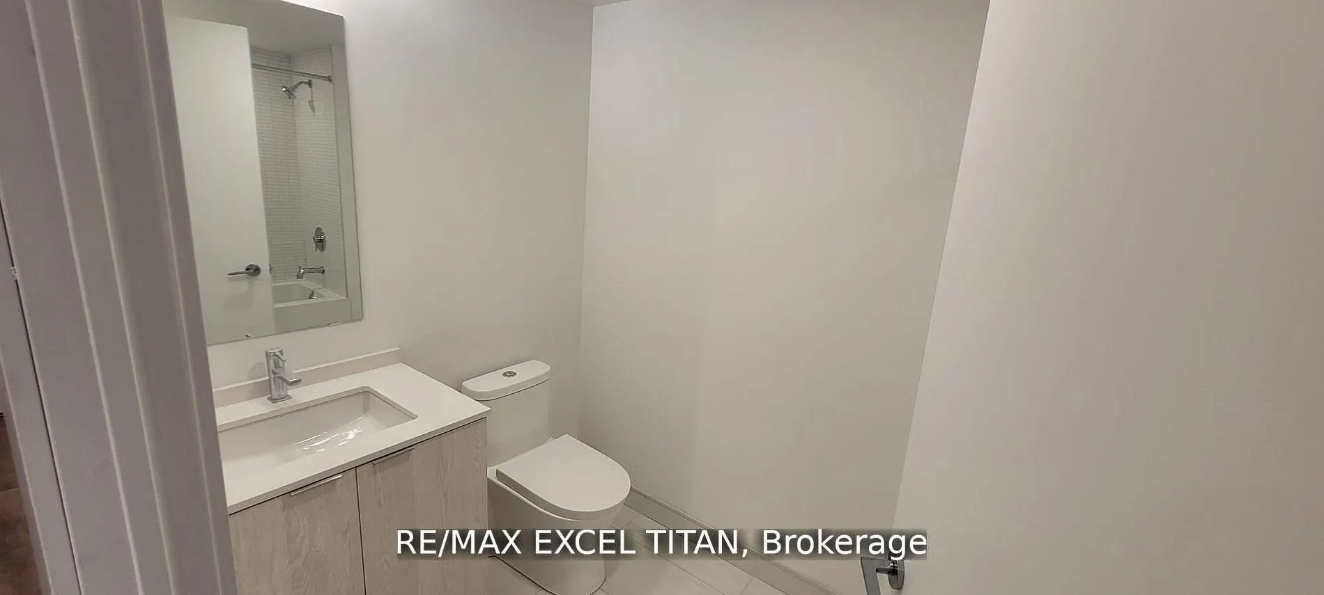 Photo 10 of Unit #417, 1 Jarvis Street, Hamilton, Beasley — HOMEH
