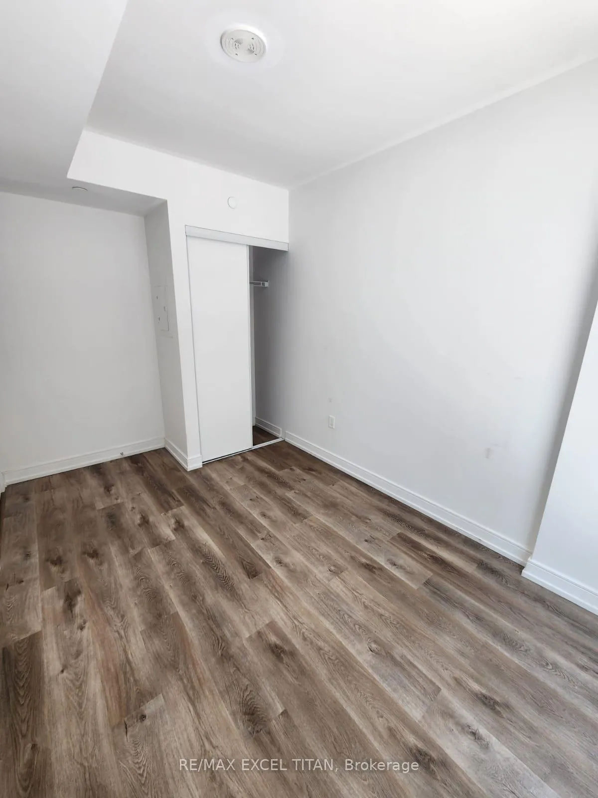 Photo 20 of Unit #417, 1 Jarvis Street, Hamilton, Beasley — HOMEH