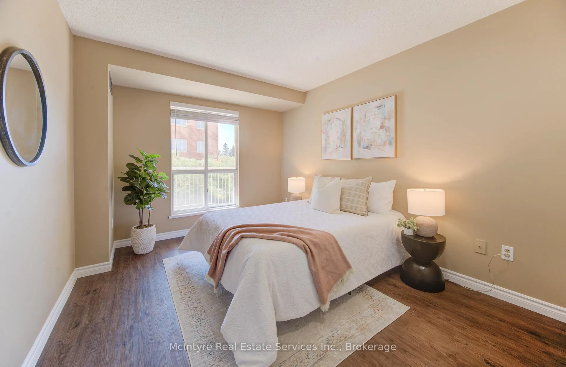 Photo 9 of Unit 405, 1414 King Street E, Kitchener — HOMEH