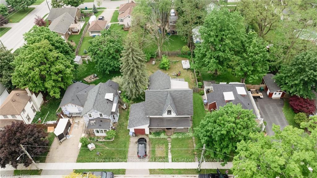 Photo 30 of 208 Townsend Street, Central Huron, Clinton — HOMEH
