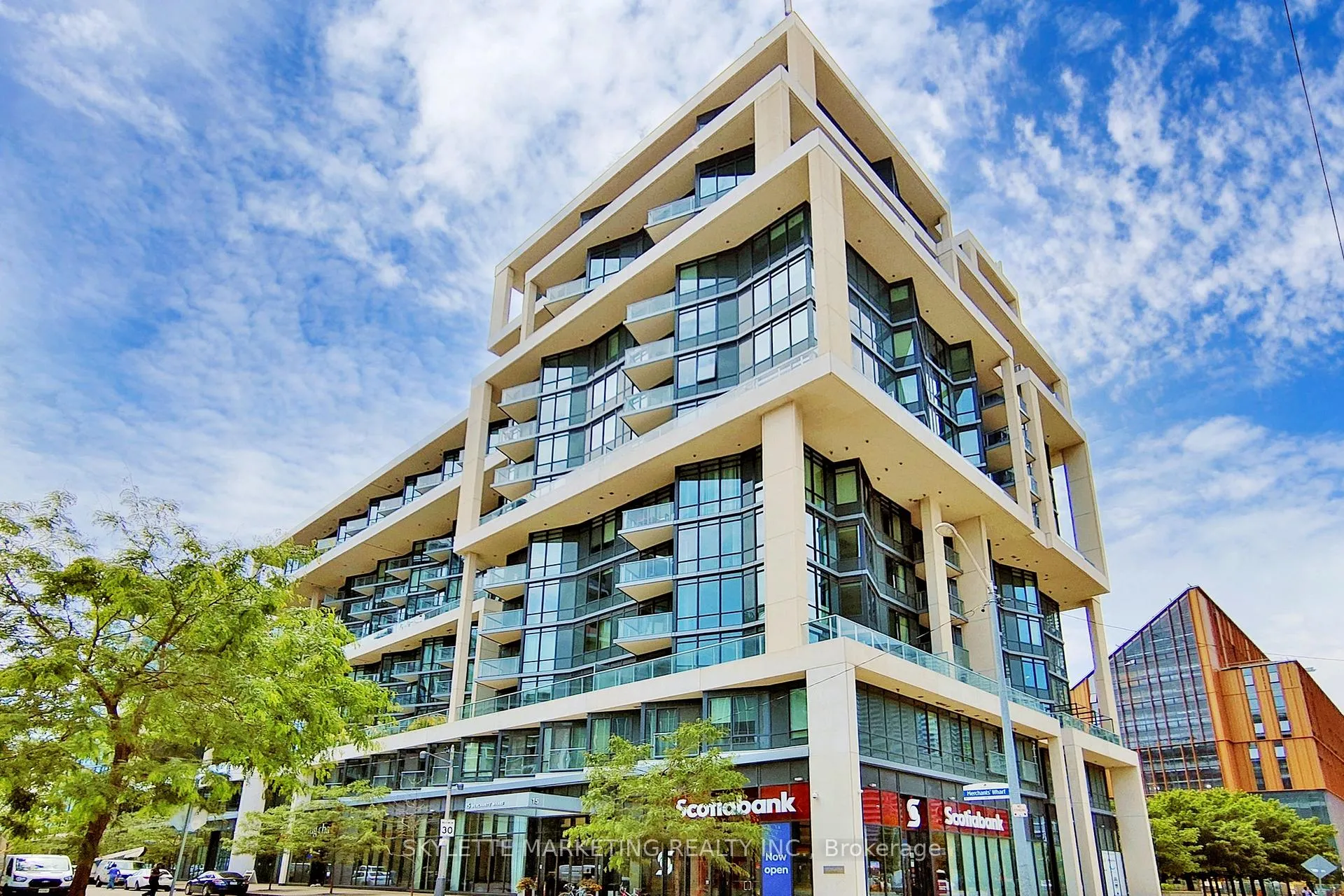 Photo 1 of Unit 902, 15 Merchants' Wharf E, Toronto, Waterfront Communities — HOMEH