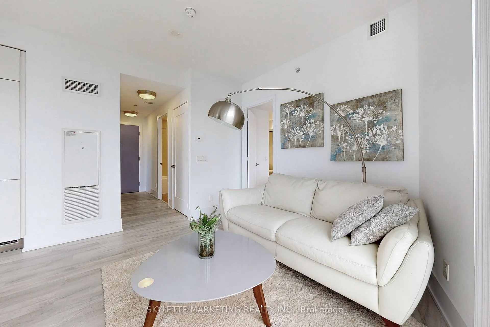 Photo 6 of Unit 902, 15 Merchants' Wharf E, Toronto, Waterfront Communities — HOMEH