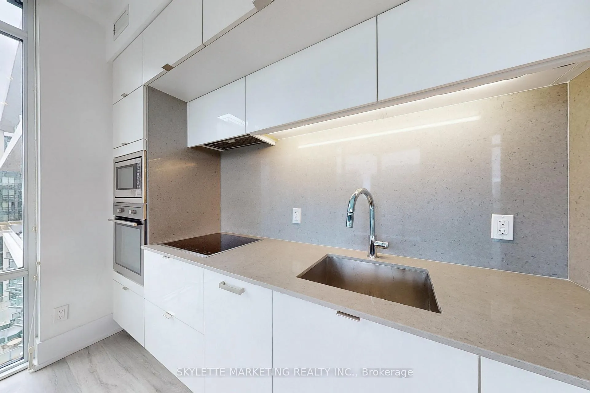 Photo 12 of Unit 902, 15 Merchants' Wharf E, Toronto, Waterfront Communities — HOMEH