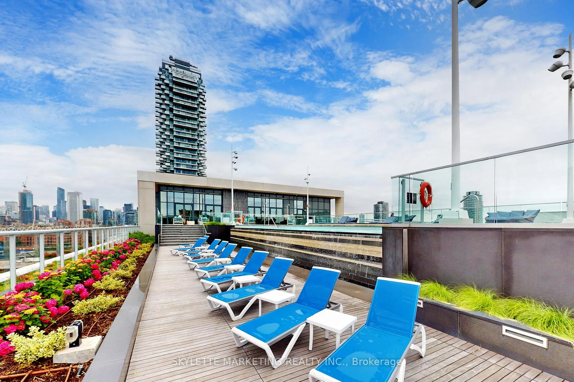 Photo 24 of Unit 902, 15 Merchants' Wharf E, Toronto, Waterfront Communities — HOMEH