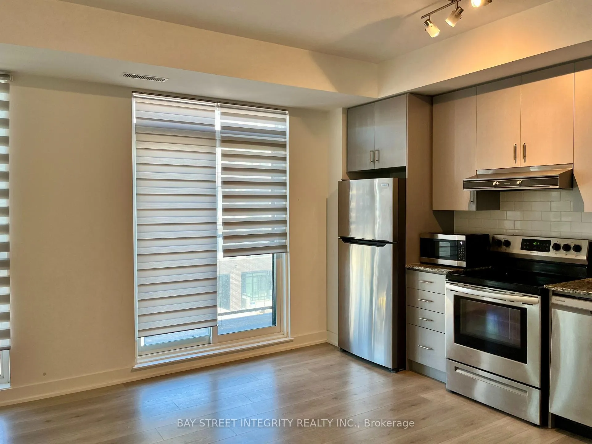 Photo 2 of Unit 301, 1 Climo Lane, Markham, Wismer — HOMEH