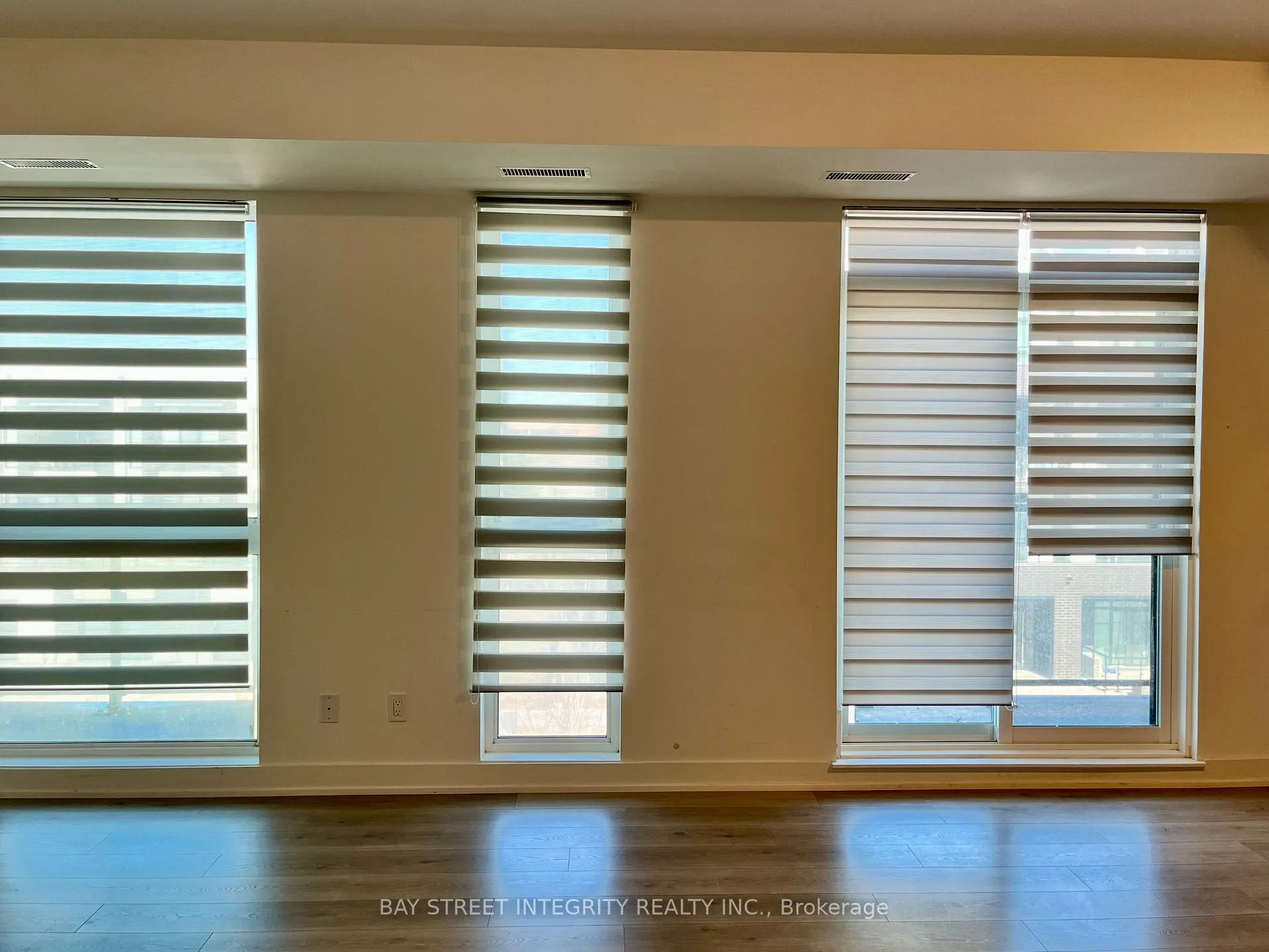 Photo 4 of Unit 301, 1 Climo Lane, Markham, Wismer — HOMEH