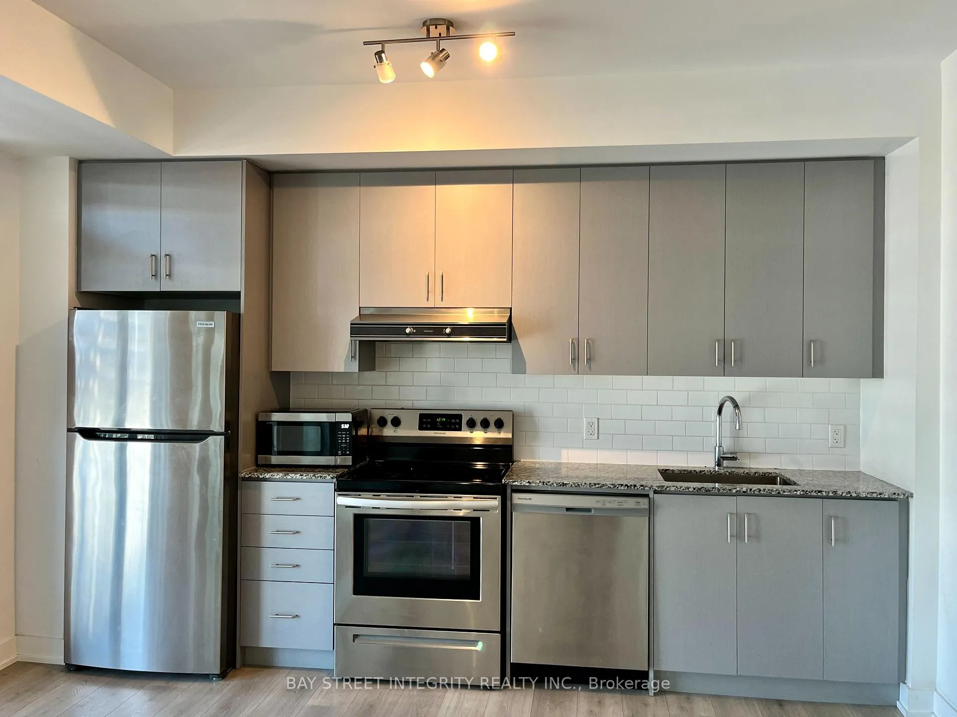 Photo 5 of Unit 301, 1 Climo Lane, Markham, Wismer — HOMEH