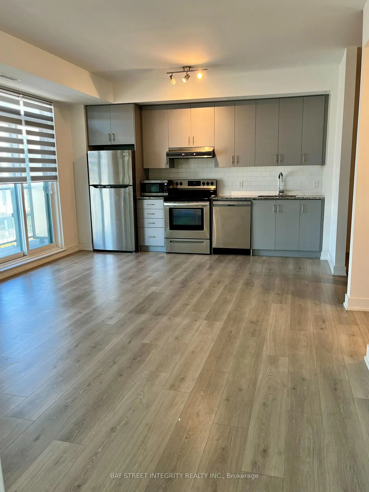 Photo 6 of Unit 301, 1 Climo Lane, Markham, Wismer — HOMEH