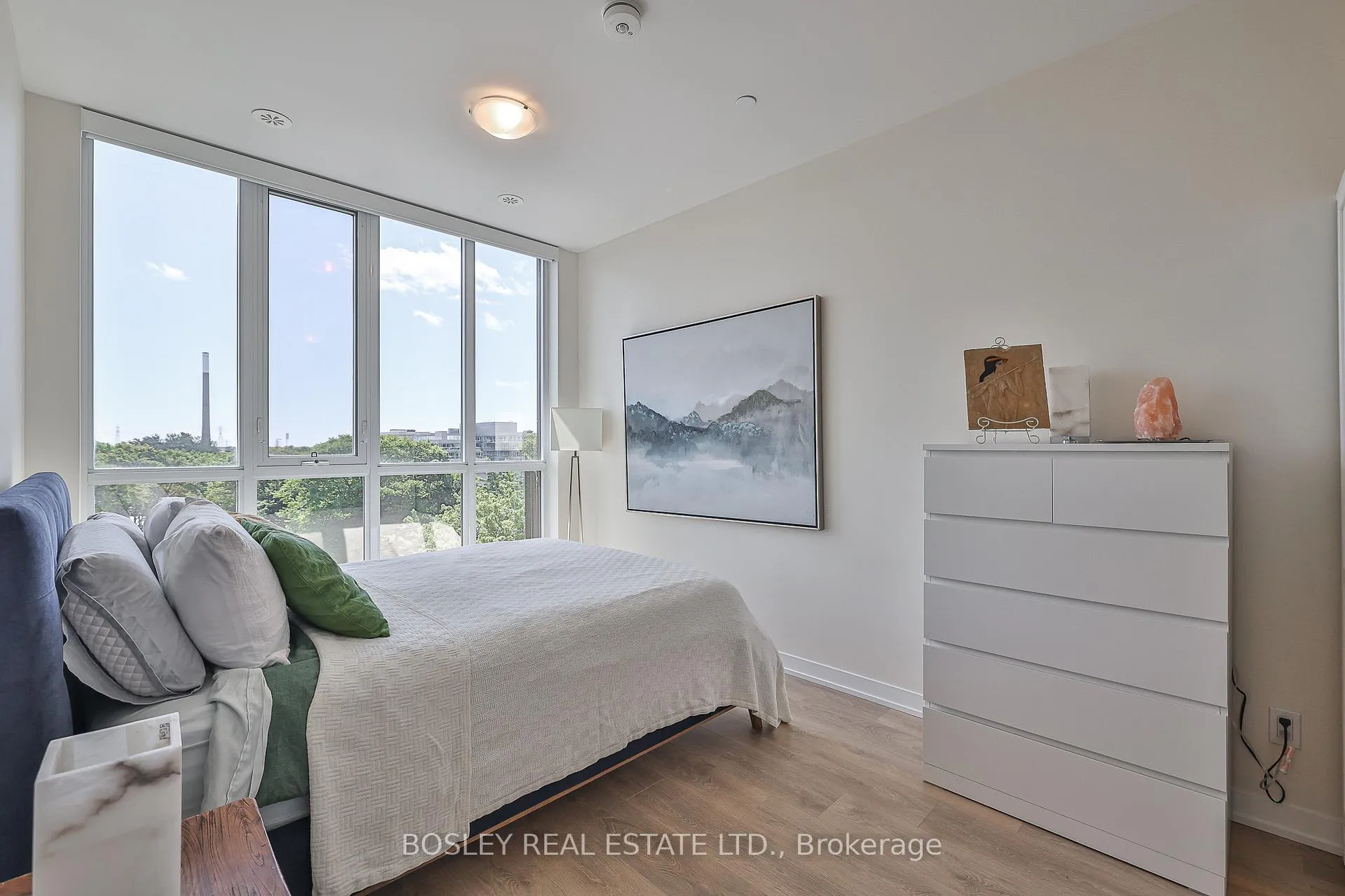 Photo 15 of Unit 607, 899 Queen Street E, Toronto, South Riverdale — HOMEH