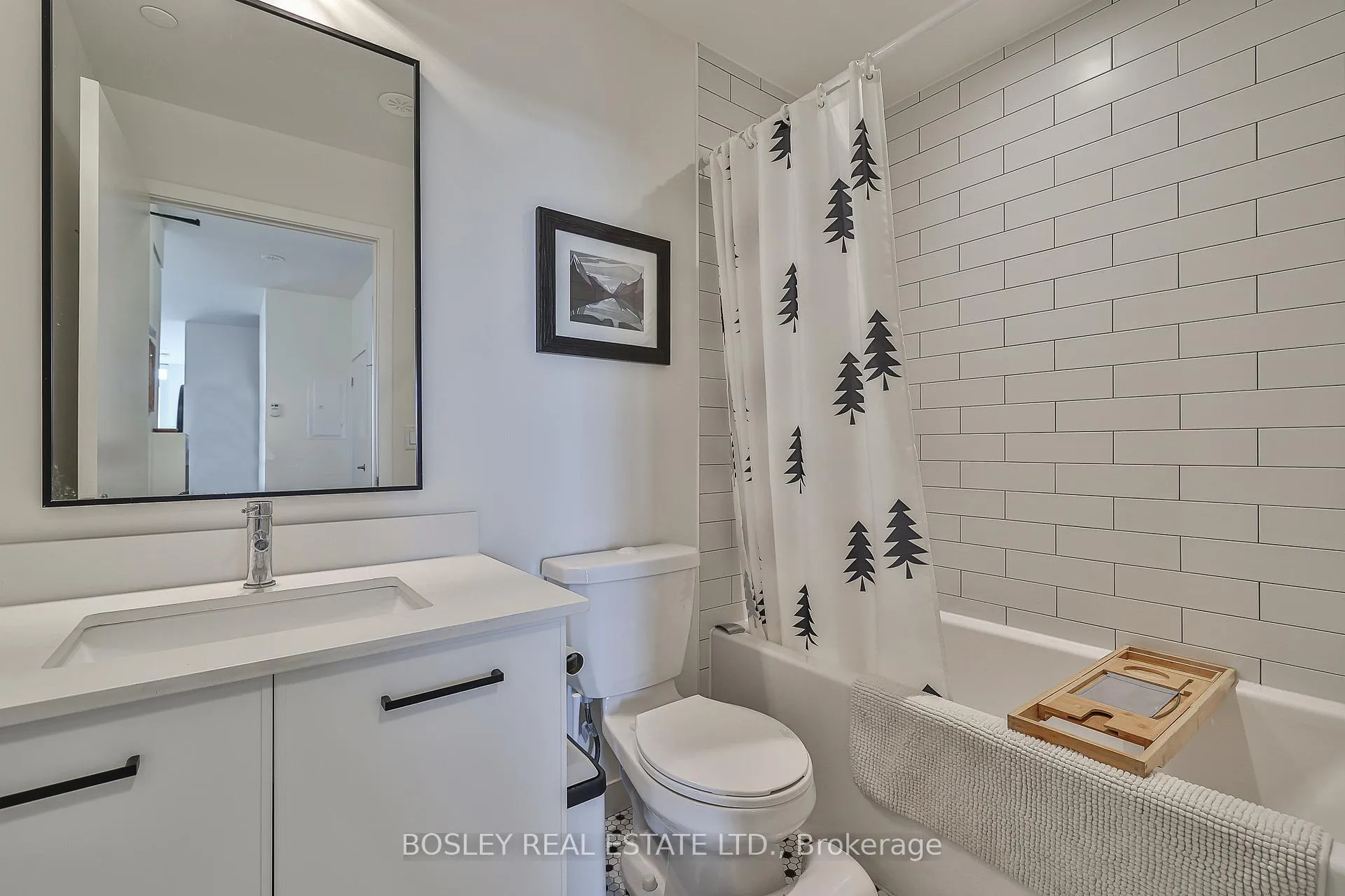 Photo 27 of Unit 607, 899 Queen Street E, Toronto, South Riverdale — HOMEH