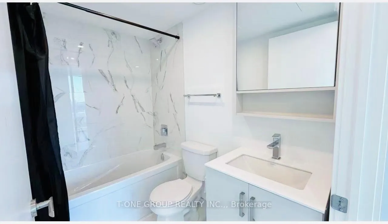 Photo 3 of Unit 4210, 88 Queen Street E, Toronto, Church-Yonge Corridor — HOMEH