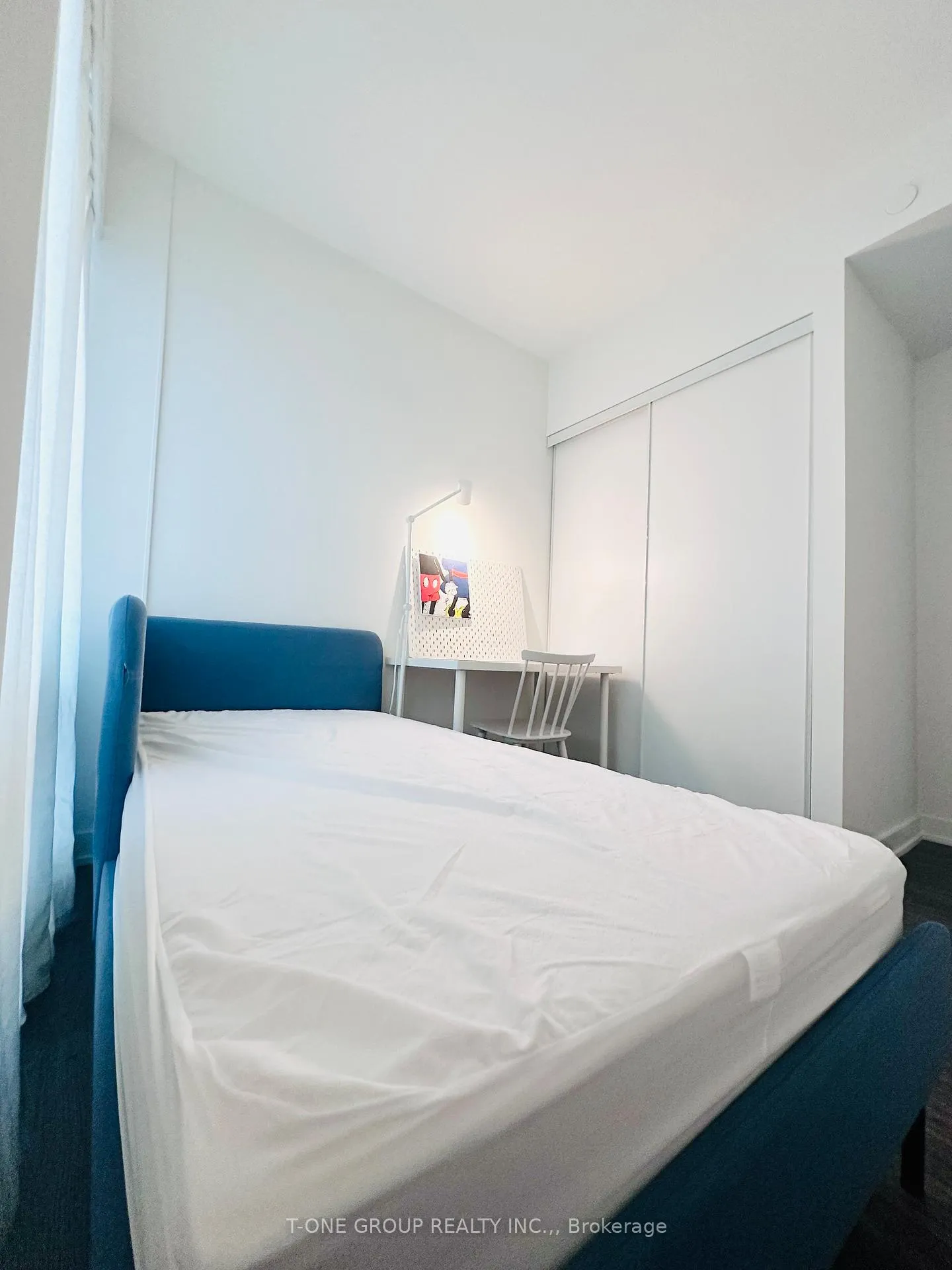 Photo 4 of Unit 4210, 88 Queen Street E, Toronto, Church-Yonge Corridor — HOMEH
