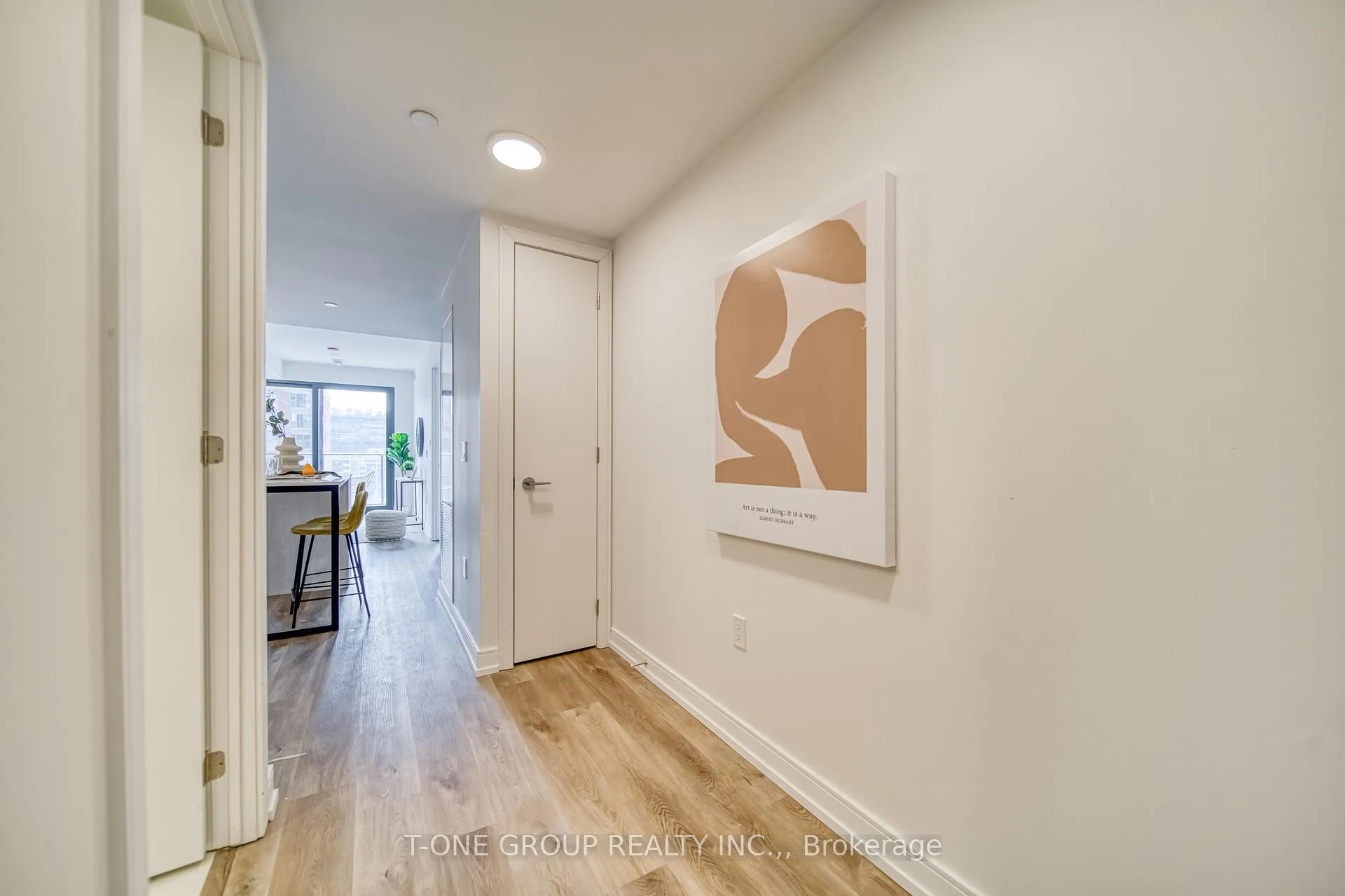 Photo 5 of Unit 910, 1 Jarvis Street, Hamilton, Beasley — HOMEH