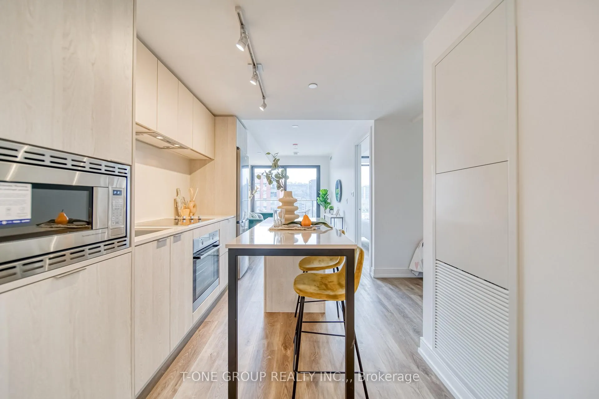 Photo 9 of Unit 910, 1 Jarvis Street, Hamilton, Beasley — HOMEH